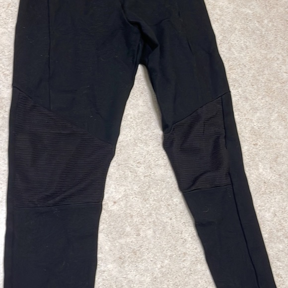 TOPSHOP BLACK MOTO LEGGINGS - Picture 5 of 8